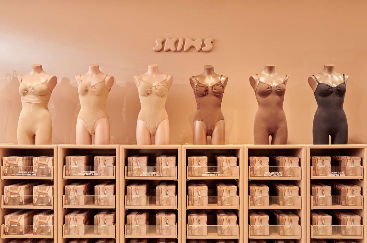 The Viral Sensation: Skims Sculpt Bodysuit